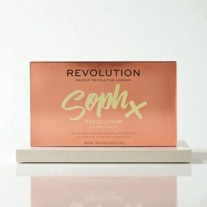 Revolution Soph X Extra Spice Palette